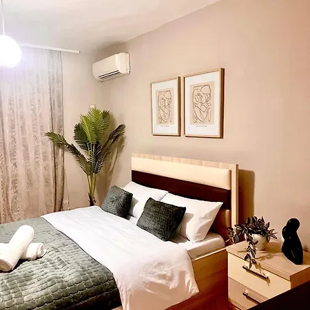New Modern Apartamento Tirana